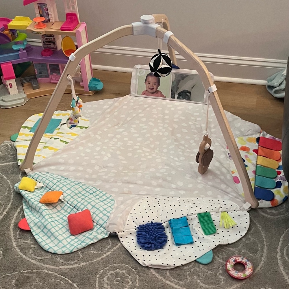 Lovevery play gym